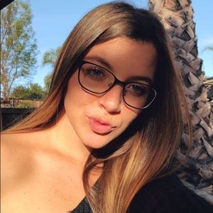 Meet your Posher, Katherine